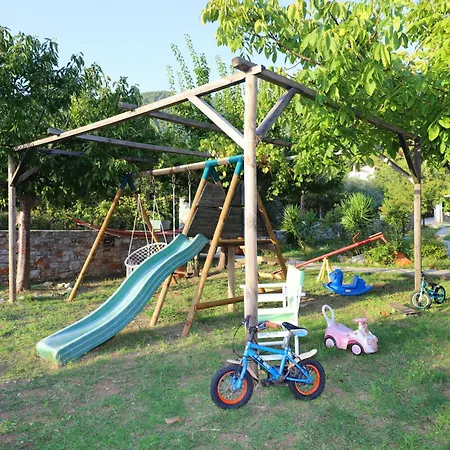 Apartment Sklavos
