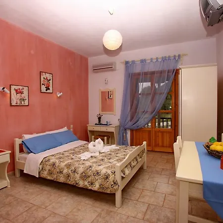 Apartment Sklavos Neo Klima