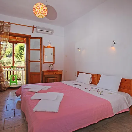 Apartment Sklavos Neo Klima
